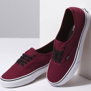 VANS Maroon Canvas Sneaker Size 11